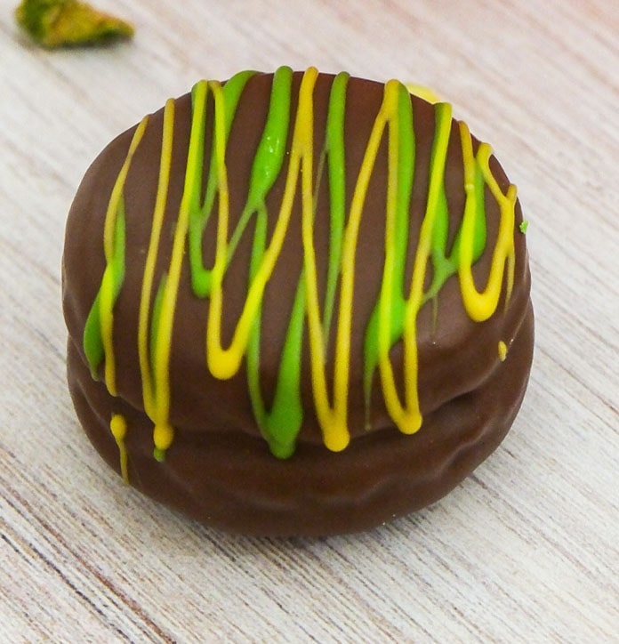 Dubai Macaron Box, 7pc - thierry atlan new york